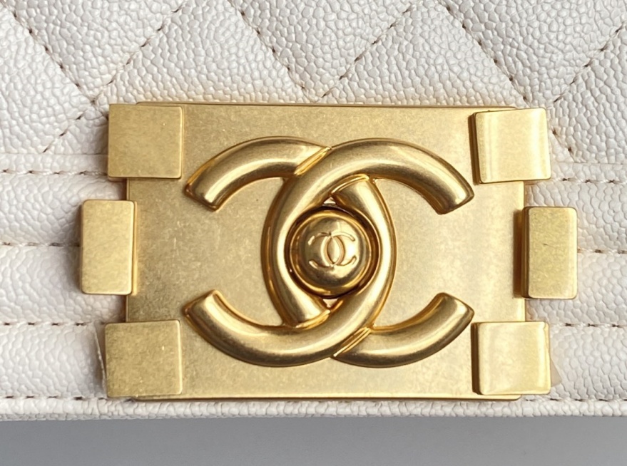 chanel boy bag | real vs fake chanel bag
