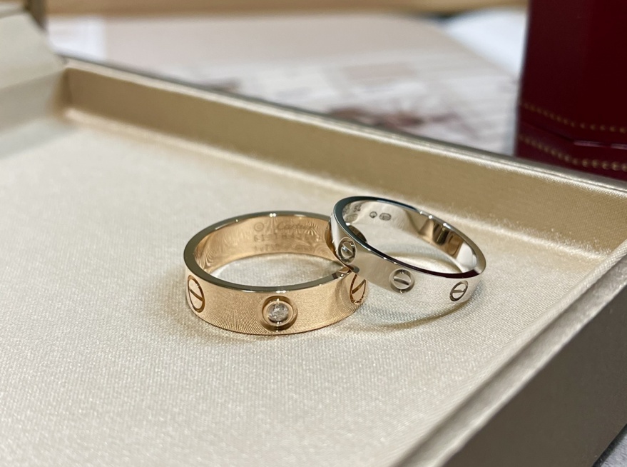 cartier love ring how to spot a fake | cartier ring how to spot a fake