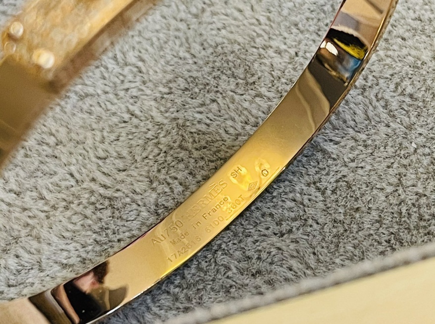 hermes clic h bracelet real vs fake | how to spot a fake hermes bracelet