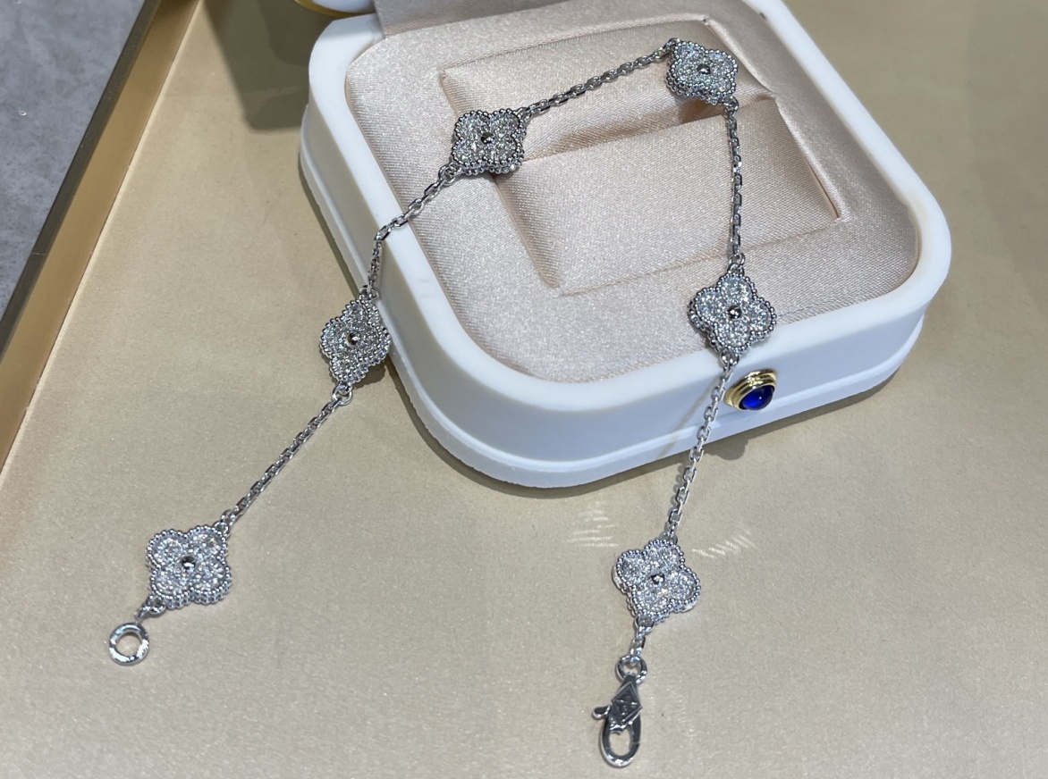 van cleef diamond bracelet | van cleef bracelet fake vs real？