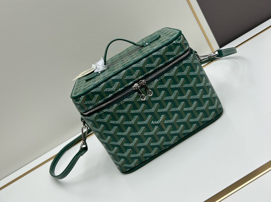 how to spot fake goyard bag | goyard replica vs real