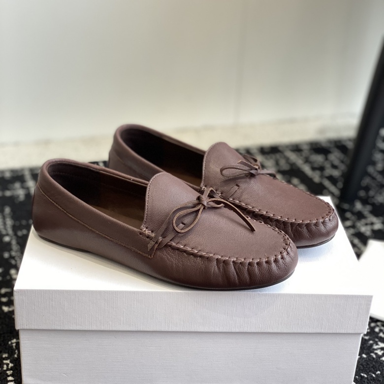 the row soft loafers