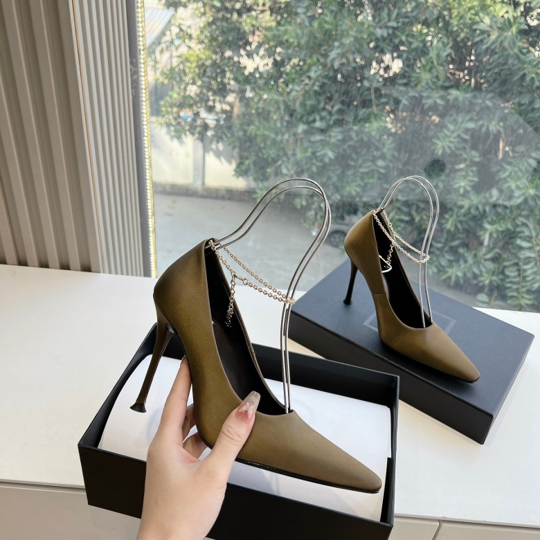 Top-Quality Saint Laurent Lee Metal Crystal Chain Pointed-Toe High Heels
