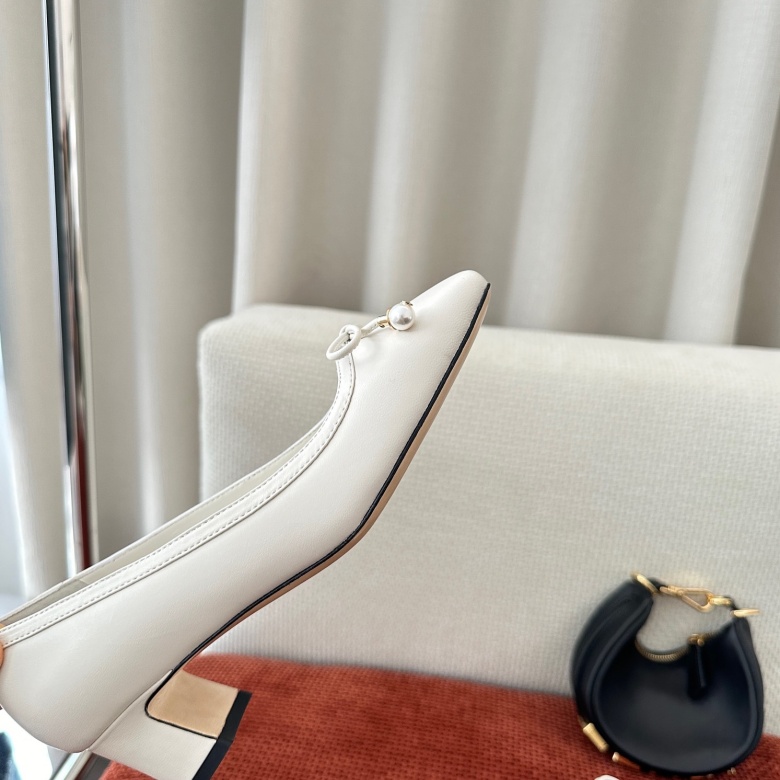 how to spot fake jimmy choo shoes