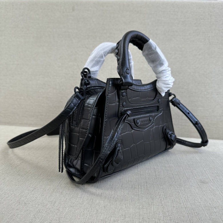 fake vs real balenciaga