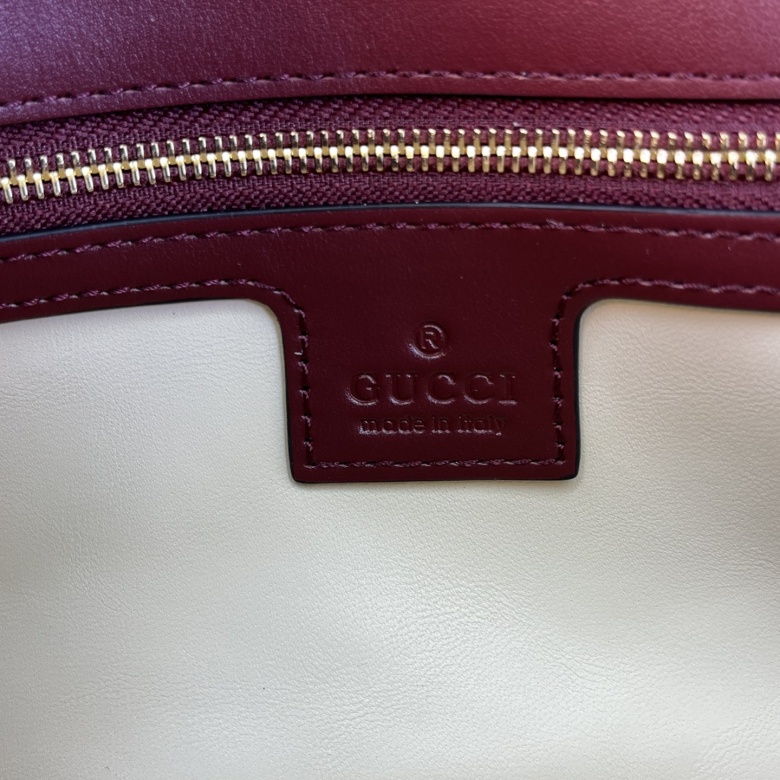 mini bag gucci