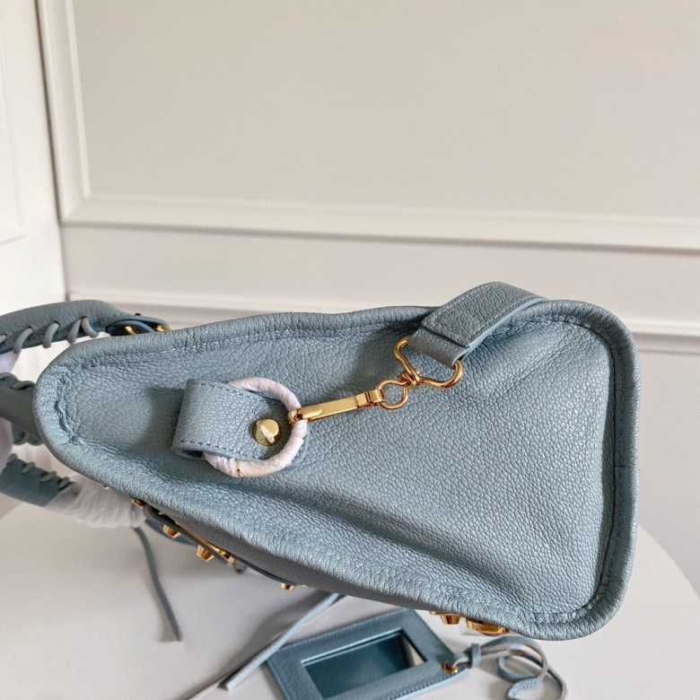 balenciaga city original vs fake