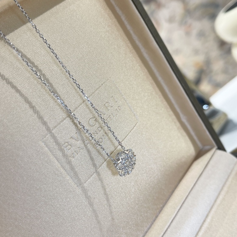 van cleef alhambra bracelet price
