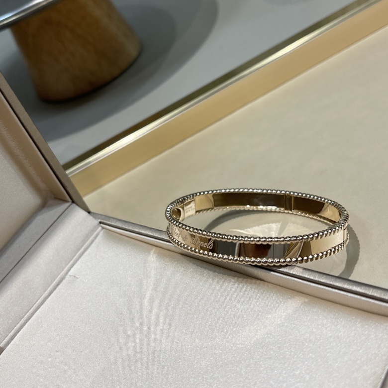 silver van cleef bracelet