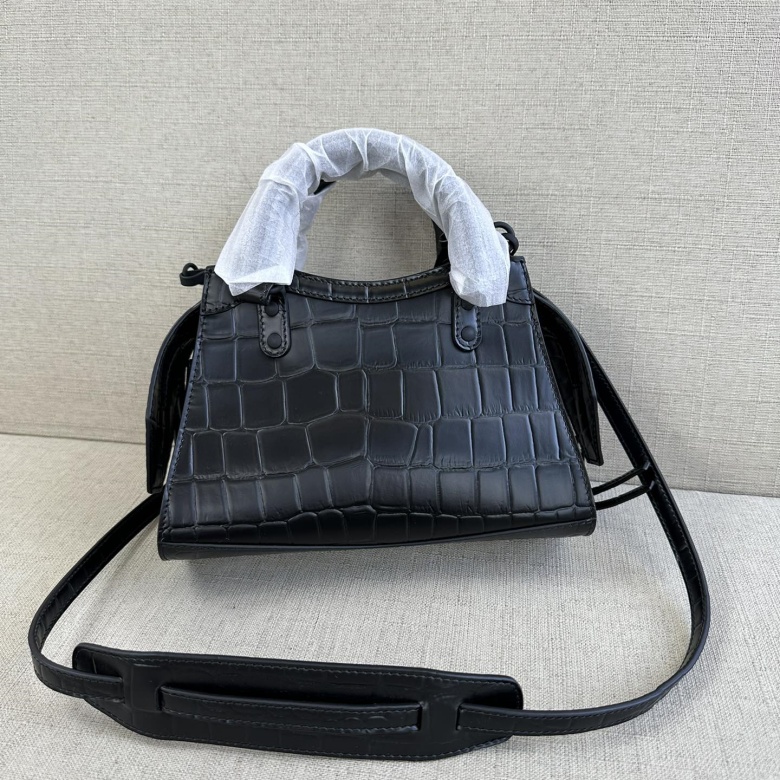 balenciaga fake vs real