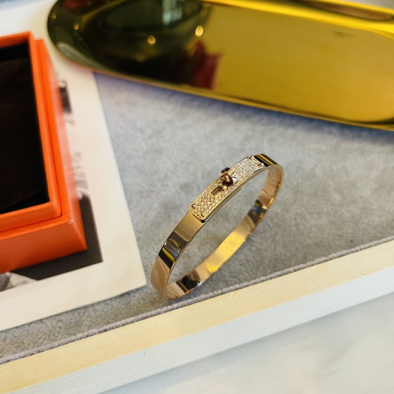 how to spot a fake hermes bracelet