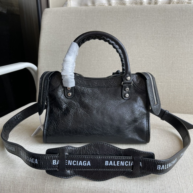 balenciaga fake vs real