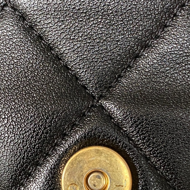 chanel tote bag
