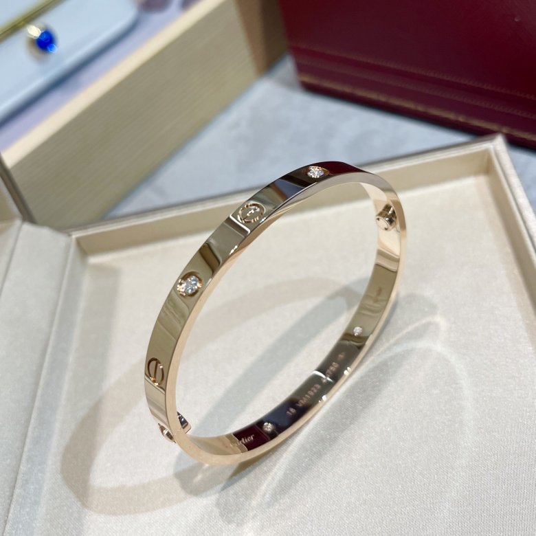 cartier love bracelet how to spot a fake