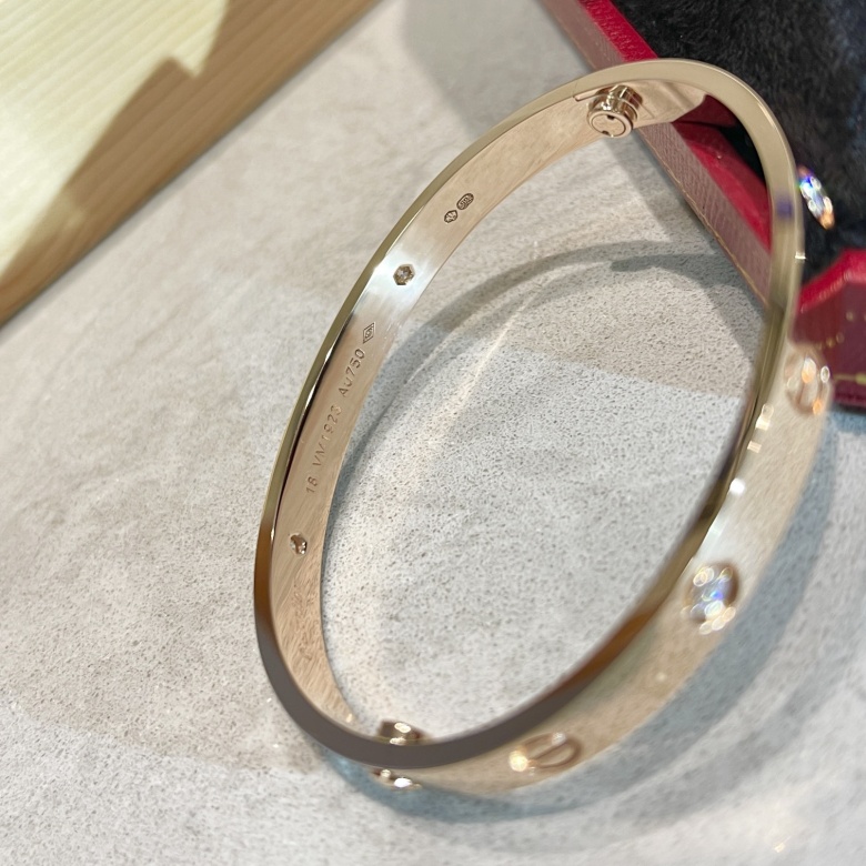 fake vs real cartier bracelet 